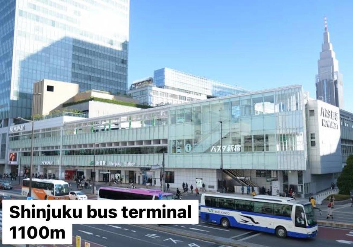 #6 Stylish With Beautiful Night View A Stop To Shinjuku Station * Tokio